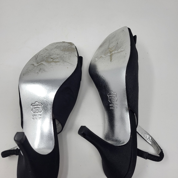 Vintage Y2K Black Satin Sling Back 3" Flat Bow Front Peep Toe Heels by Nina 7 - Picture 5 of 12